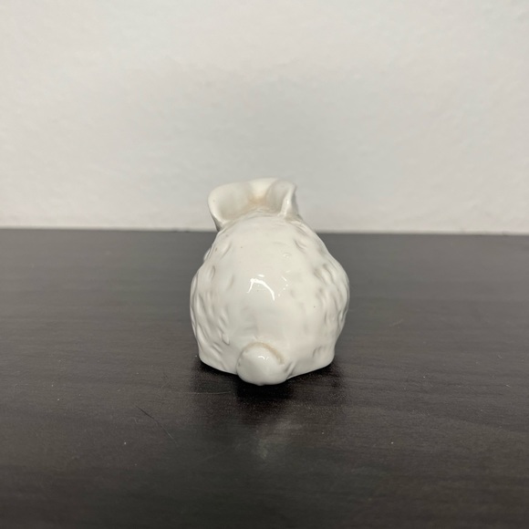 Minimalistic Ceramic Bunny Rabbit Statue Figurine - Picture 3 of 5